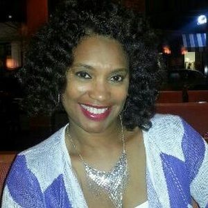 Meet your Posher, Monique